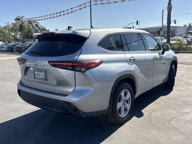 used 2022 Toyota Highlander car, priced at $30,288