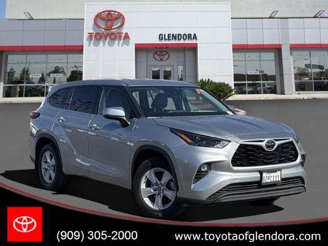 used 2022 Toyota Highlander car, priced at $30,288