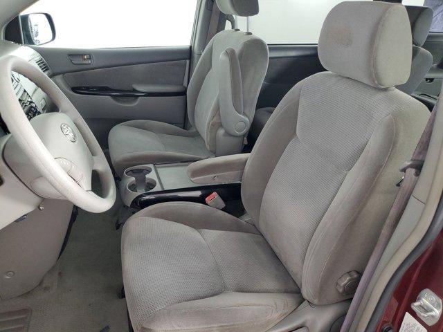used 2004 Toyota Sienna car, priced at $5,894