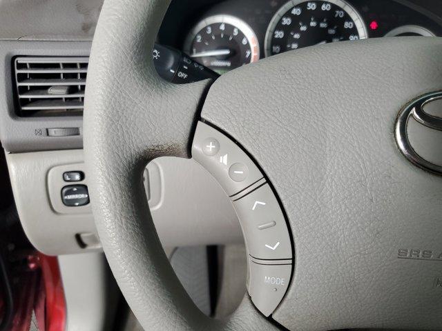 used 2004 Toyota Sienna car, priced at $5,894