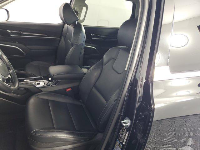used 2023 Kia Telluride car, priced at $29,398