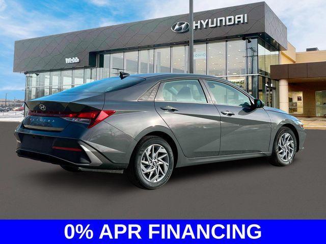 new 2024 Hyundai Elantra car, priced at $22,383