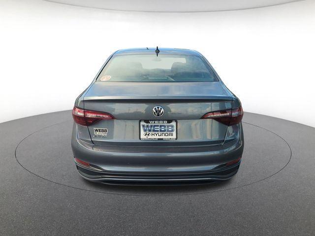 used 2023 Volkswagen Jetta car, priced at $20,686
