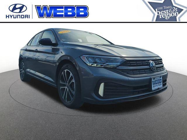 used 2023 Volkswagen Jetta car, priced at $20,686
