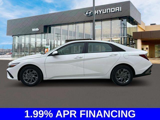 new 2024 Hyundai Elantra car, priced at $22,654