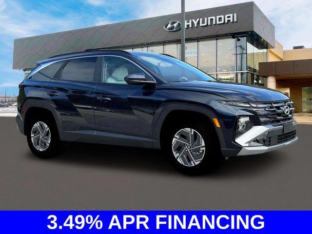 new 2025 Hyundai TUCSON Hybrid car, priced at $34,952