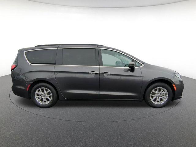 used 2022 Chrysler Pacifica car, priced at $20,372