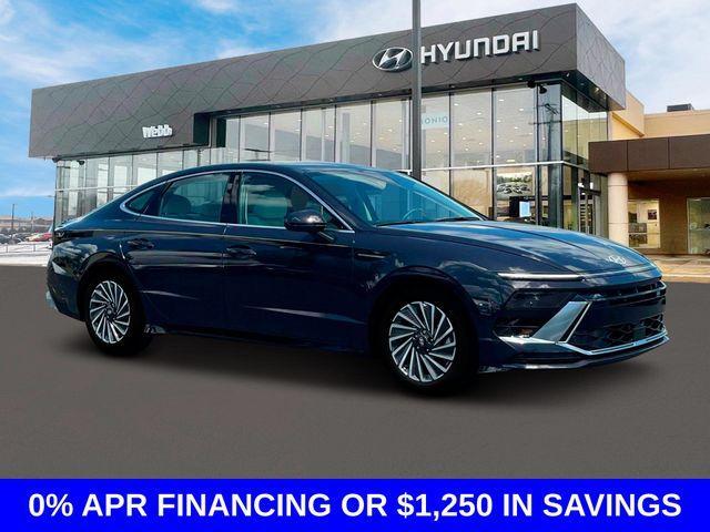 new 2024 Hyundai Sonata Hybrid car, priced at $30,958