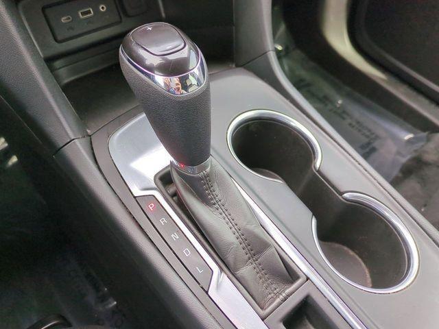 used 2021 Chevrolet Equinox car, priced at $17,000