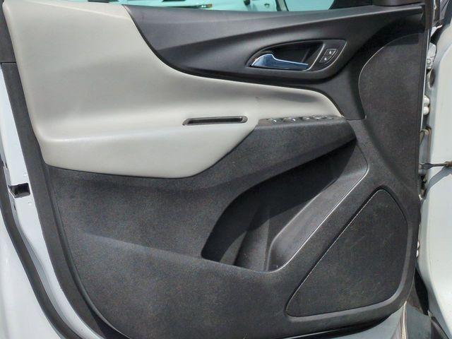 used 2021 Chevrolet Equinox car, priced at $17,000