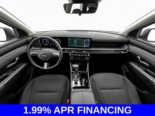 new 2025 Hyundai Tucson car, priced at $32,089