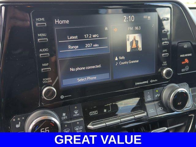 used 2022 Toyota Highlander car, priced at $36,395