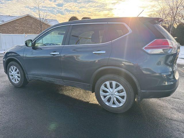 used 2015 Nissan Rogue car, priced at $10,914