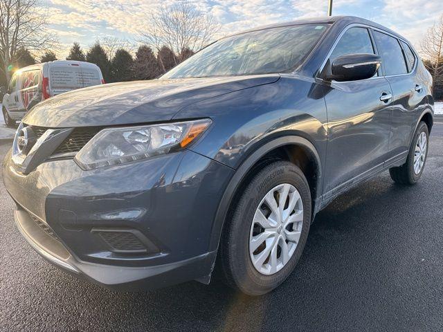 used 2015 Nissan Rogue car, priced at $10,914