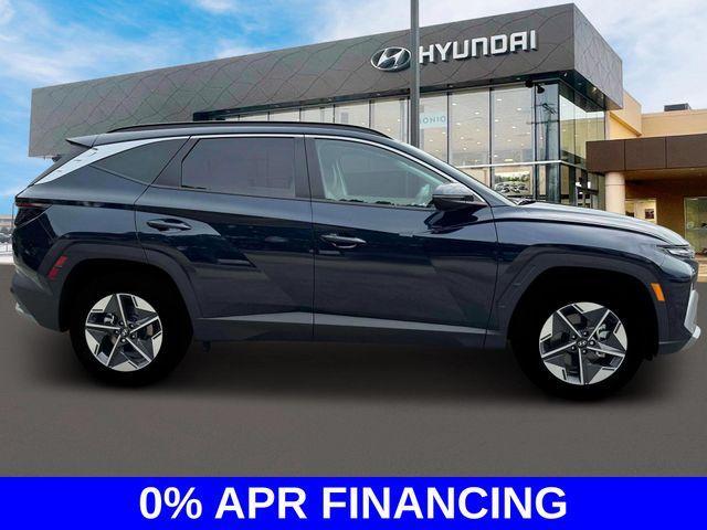 new 2025 Hyundai TUCSON Hybrid car, priced at $35,997