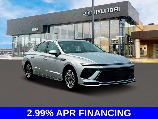 new 2025 Hyundai Sonata Hybrid car, priced at $32,537