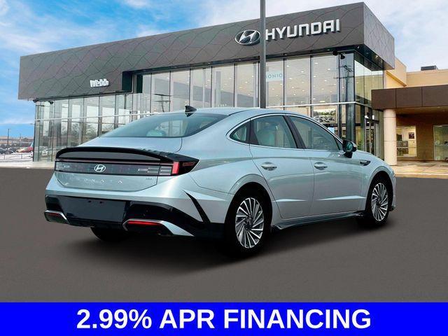 new 2025 Hyundai Sonata Hybrid car, priced at $32,537