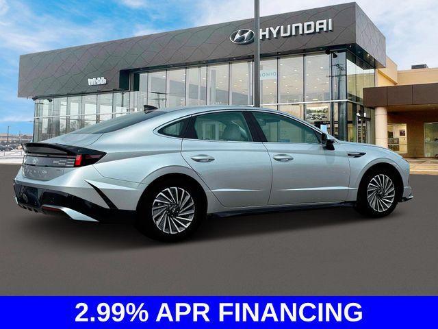 new 2025 Hyundai Sonata Hybrid car, priced at $32,537