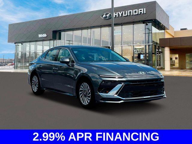 new 2025 Hyundai Sonata Hybrid car, priced at $32,649