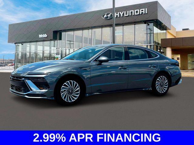 new 2025 Hyundai Sonata Hybrid car, priced at $32,649