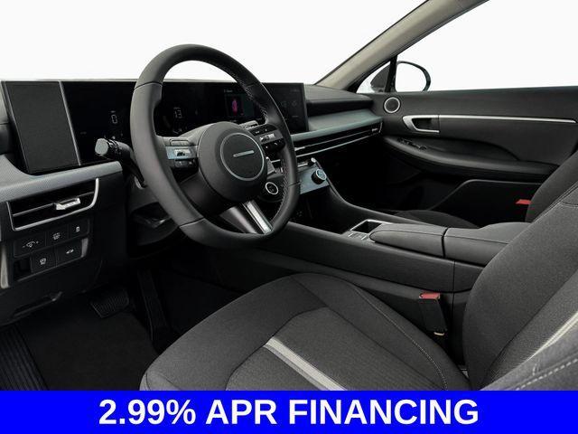 new 2025 Hyundai Sonata Hybrid car, priced at $32,649