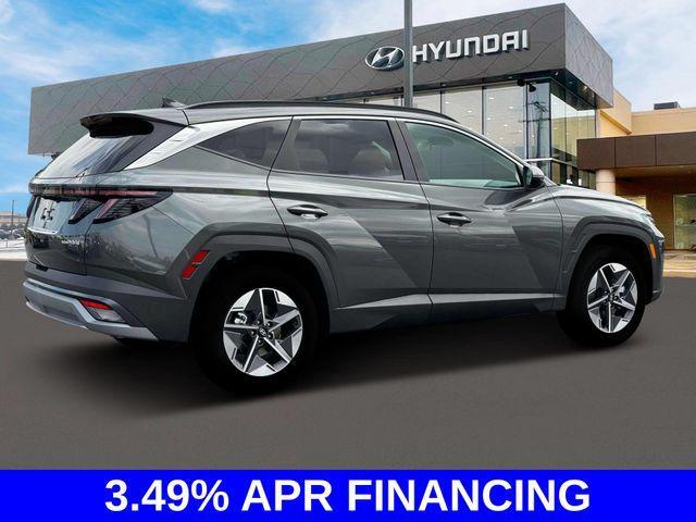 new 2025 Hyundai TUCSON Hybrid car, priced at $37,737