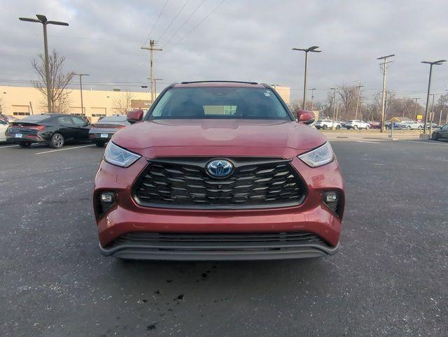 used 2023 Toyota Highlander Hybrid car, priced at $49,607