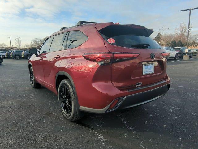 used 2023 Toyota Highlander Hybrid car, priced at $49,607