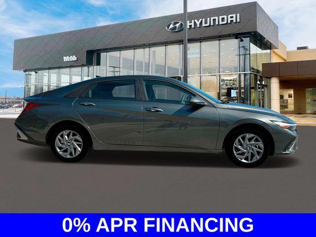 new 2024 Hyundai Elantra car, priced at $22,256