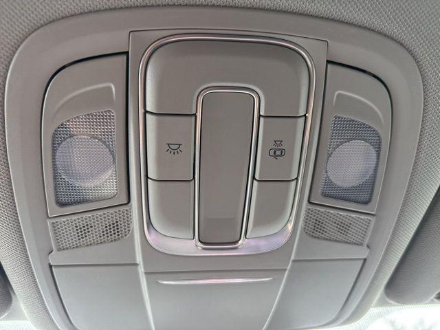 used 2019 Hyundai Santa Fe car, priced at $20,550