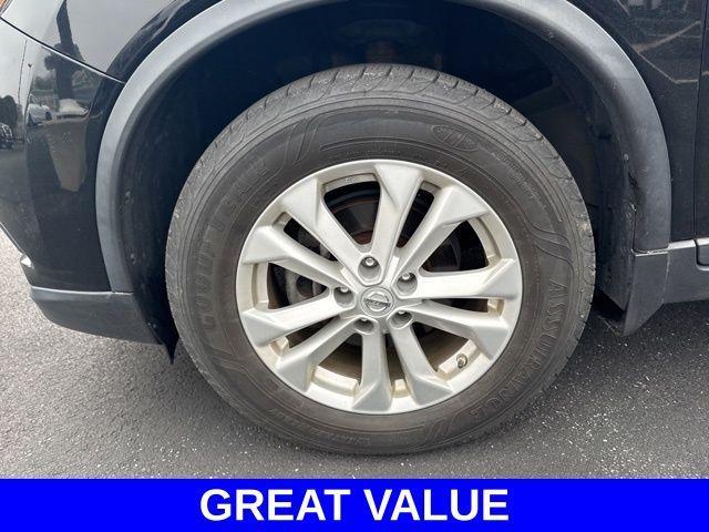 used 2015 Nissan Rogue car, priced at $9,988