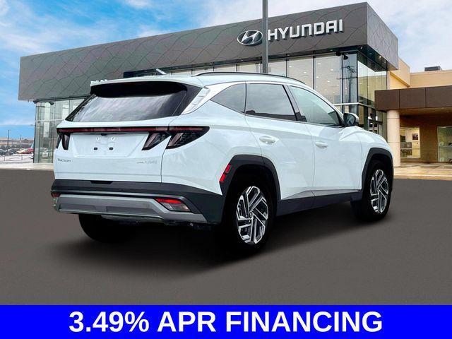 new 2025 Hyundai TUCSON Hybrid car, priced at $43,074