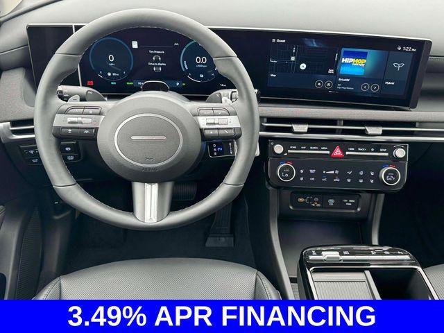 new 2025 Hyundai TUCSON Hybrid car, priced at $43,074