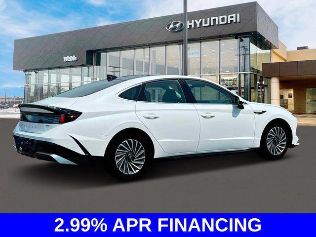 new 2025 Hyundai Sonata Hybrid car, priced at $38,998