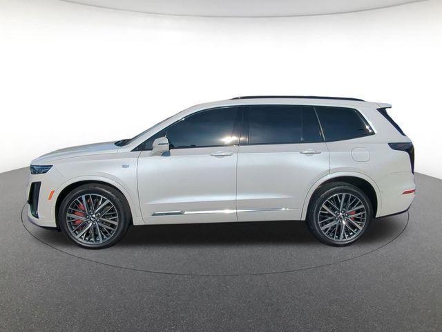 used 2023 Cadillac XT6 car, priced at $38,446
