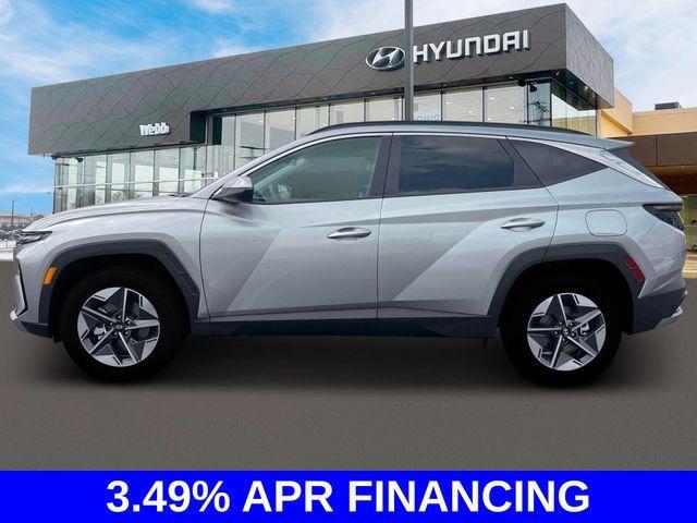 new 2025 Hyundai TUCSON Hybrid car, priced at $37,862
