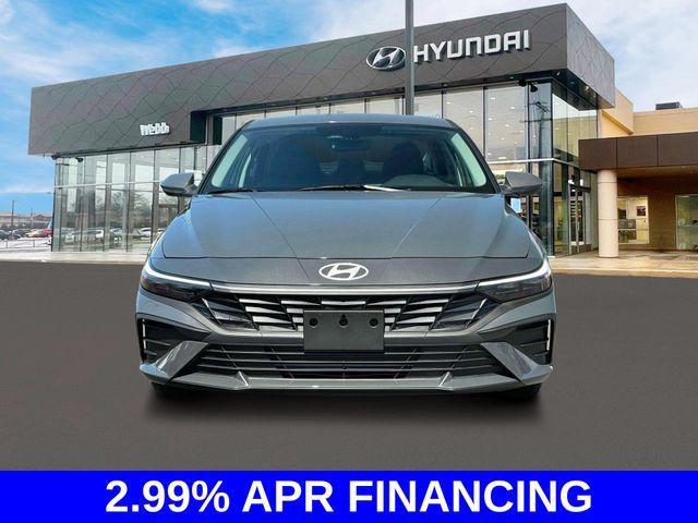 new 2025 Hyundai Elantra car, priced at $23,576