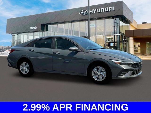 new 2025 Hyundai Elantra car, priced at $23,576
