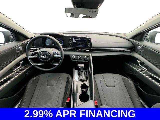 new 2025 Hyundai Elantra car, priced at $23,576