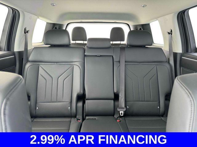 new 2025 Hyundai Santa Fe car, priced at $40,263