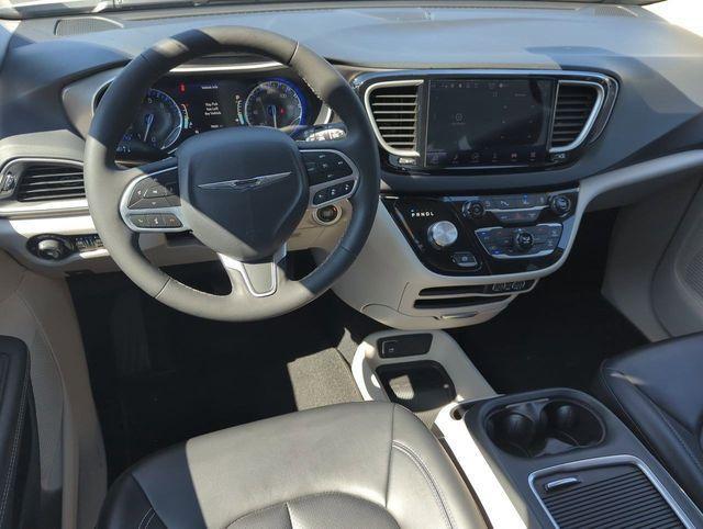 used 2023 Chrysler Pacifica car, priced at $22,770
