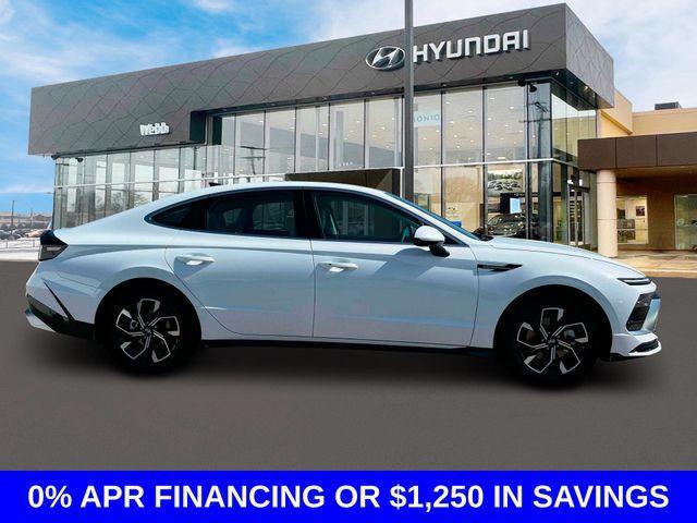 new 2024 Hyundai Sonata car, priced at $27,295