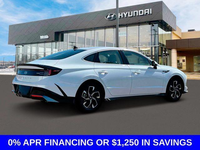 new 2024 Hyundai Sonata car, priced at $27,295