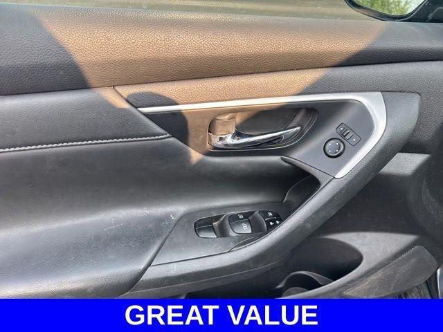 used 2016 Nissan Altima car, priced at $12,980