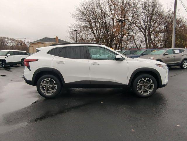 used 2024 Chevrolet Trax car, priced at $22,133