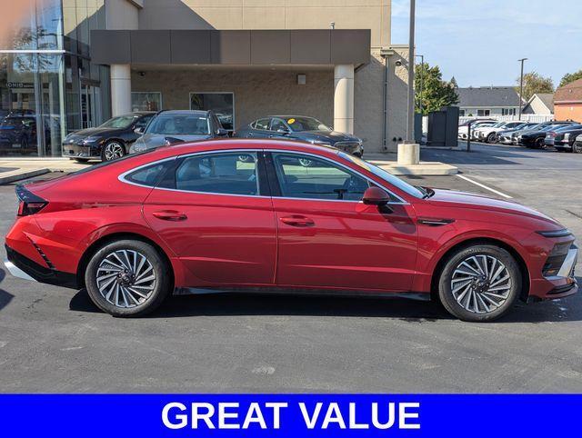 used 2024 Hyundai Sonata Hybrid car, priced at $25,975