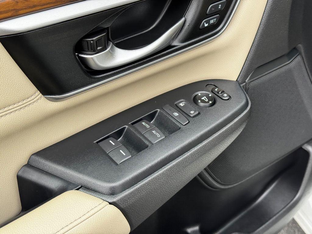 used 2018 Honda CR-V car, priced at $21,950