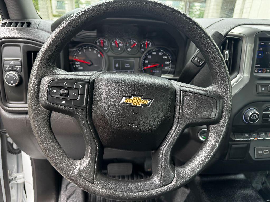 used 2024 Chevrolet Silverado 1500 car, priced at $29,950