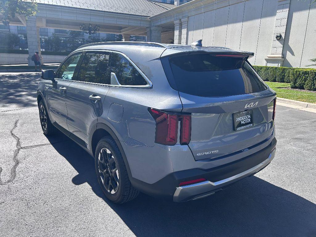 used 2024 Kia Sorento car, priced at $28,950