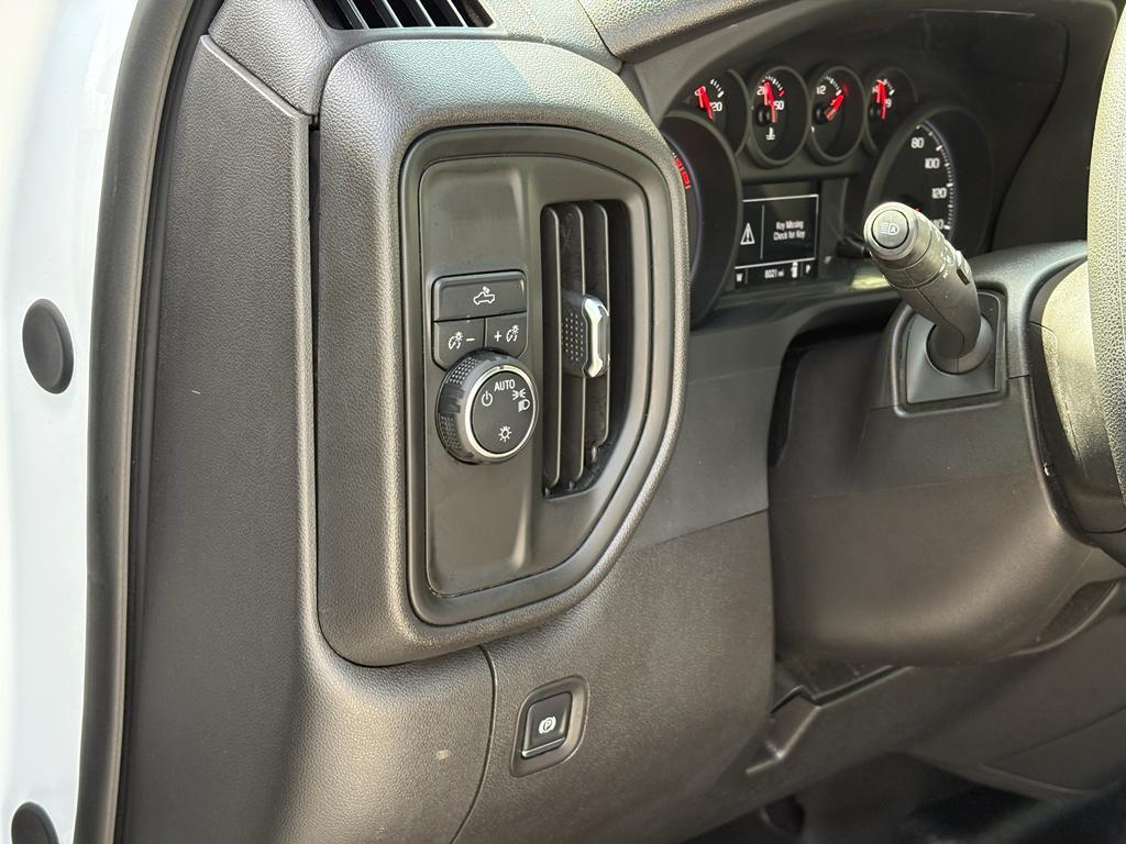 used 2024 Chevrolet Silverado 1500 car, priced at $32,450